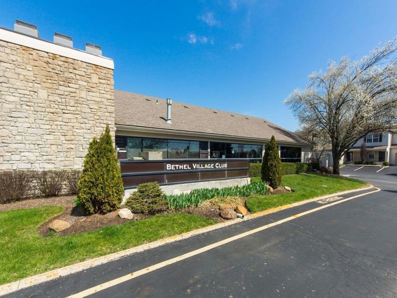 2543 Hyacinth Lane, Unit 34B, Columbus, OH 43235 Photo 8