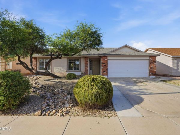 2047 E TEMPLE Court, Gilbert, AZ 85296