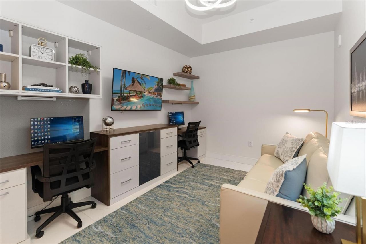 100 1st Avenue N, Unit 2302, Saint Petersburg, FL 33701 Photo