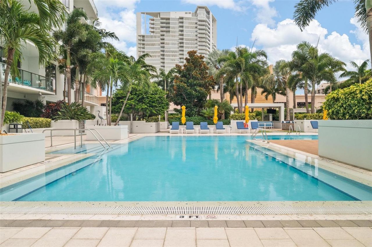 100 1st Avenue N, Unit 2302, Saint Petersburg, FL 33701 Photo