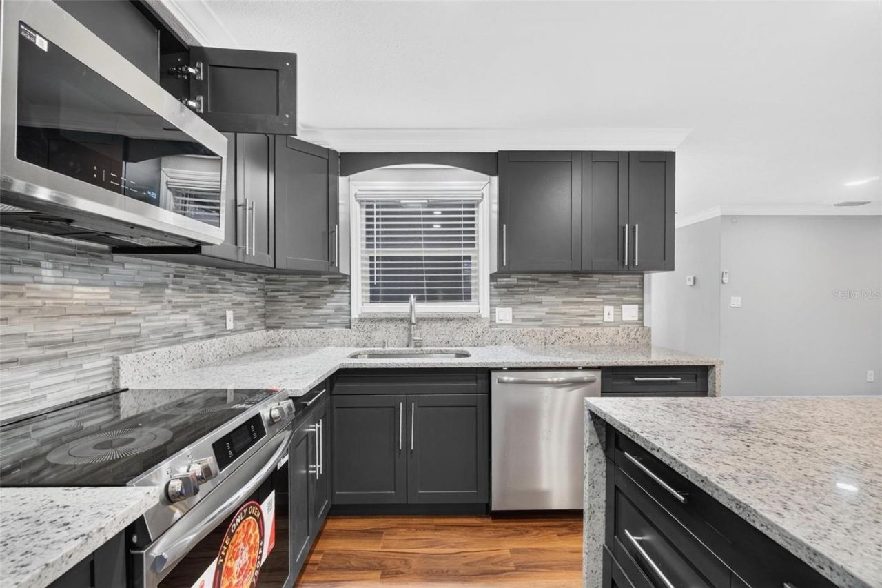 8700 58th Lane N, Pinellas Park, FL 33782 Photo