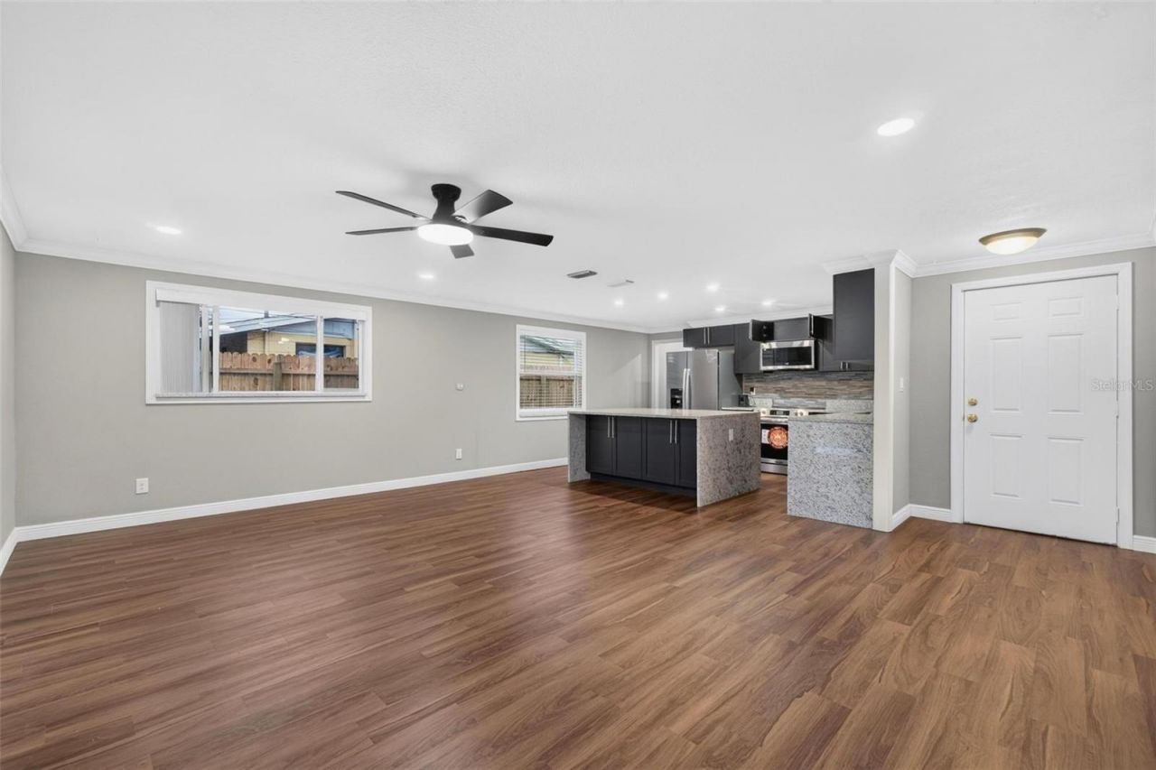 8700 58th Lane N, Pinellas Park, FL 33782 Photo