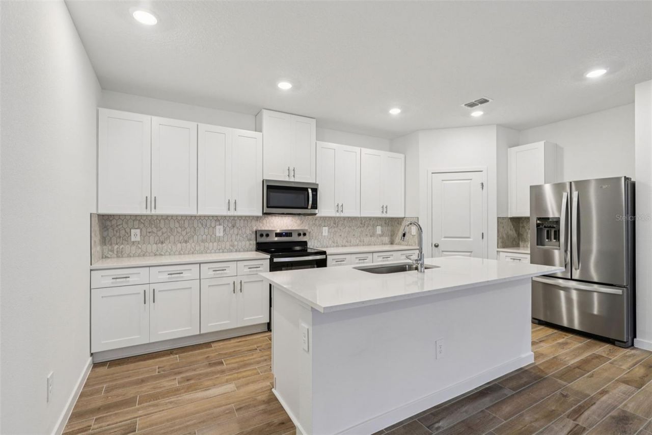 114 Wandering Creek Way, Palm Coast, FL 32164 Photo
