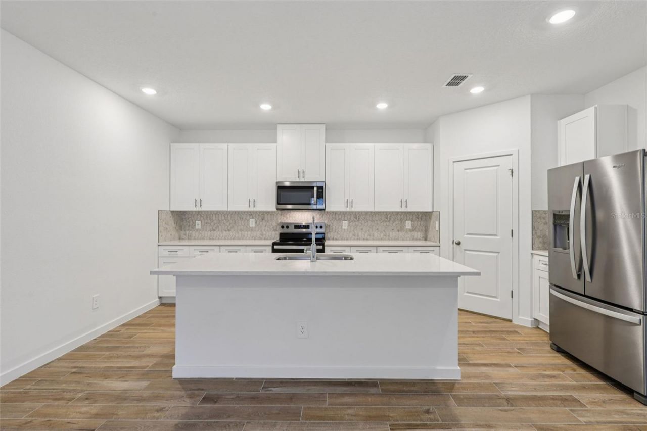 114 Wandering Creek Way, Palm Coast, FL 32164 Photo