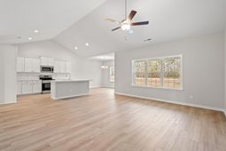 1401 Loop Circle  photo 4