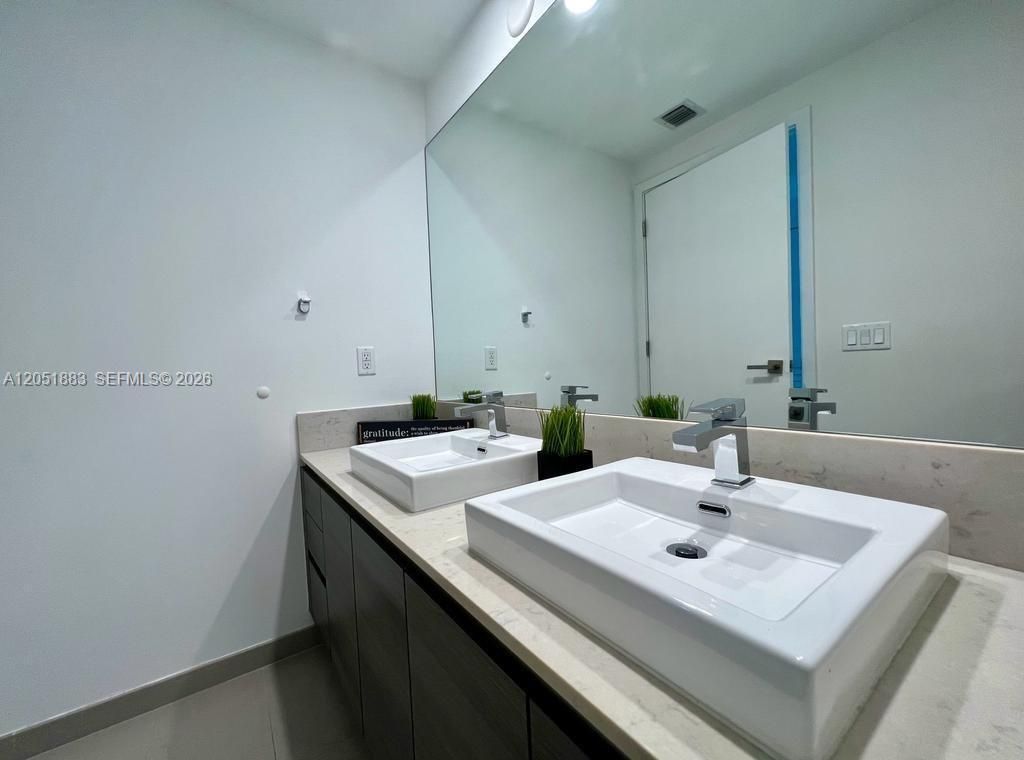 Please Call For Address, Unit 703, Miami, FL 33131 Photo
