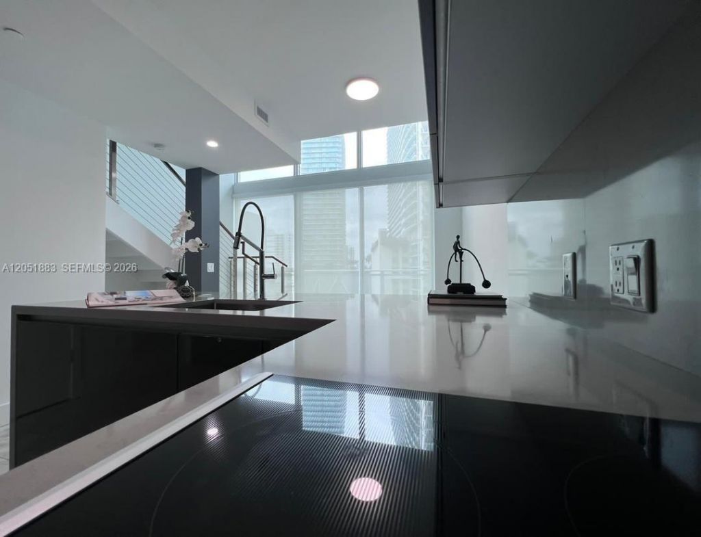 Please Call For Address, Unit 703, Miami, FL 33131 Photo