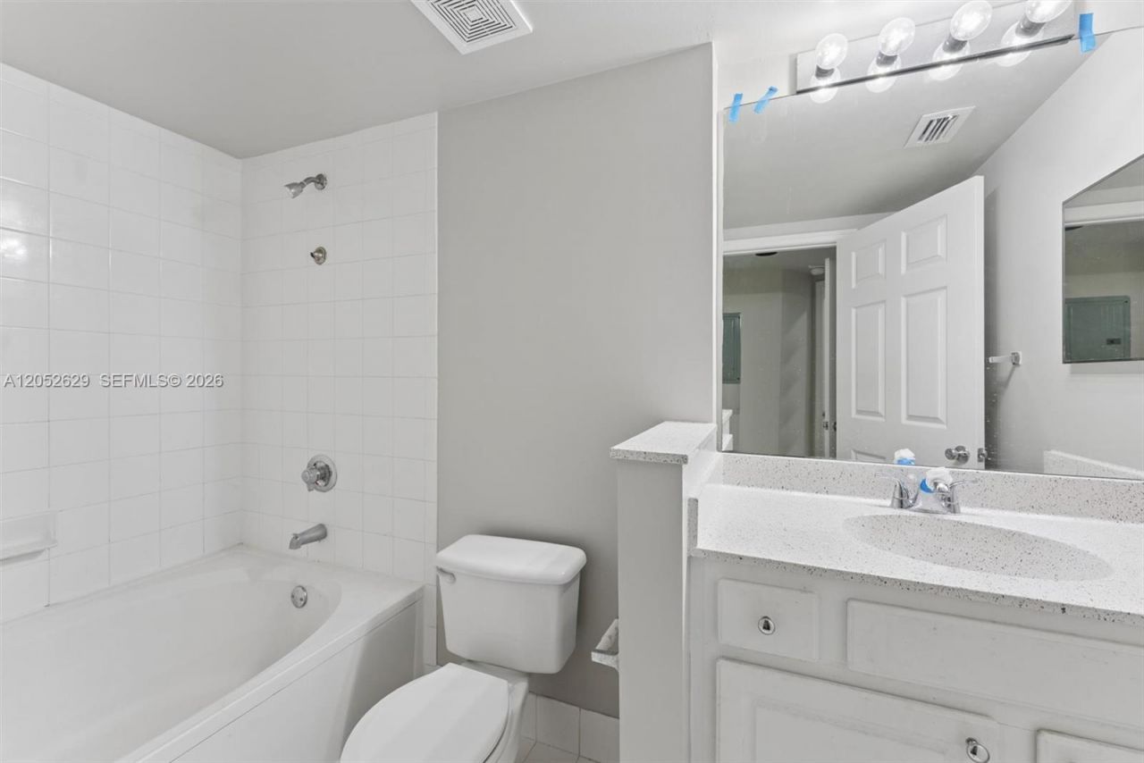 11643 W Atlantic Blvd , Unit 1133, Coral Springs, FL 33071 Photo