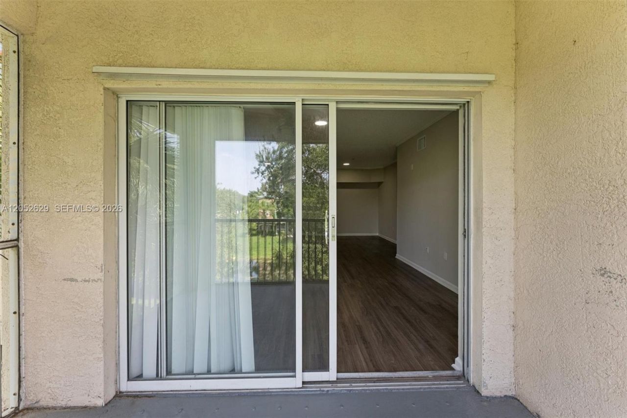 11643 W Atlantic Blvd , Unit 1133, Coral Springs, FL 33071 Photo
