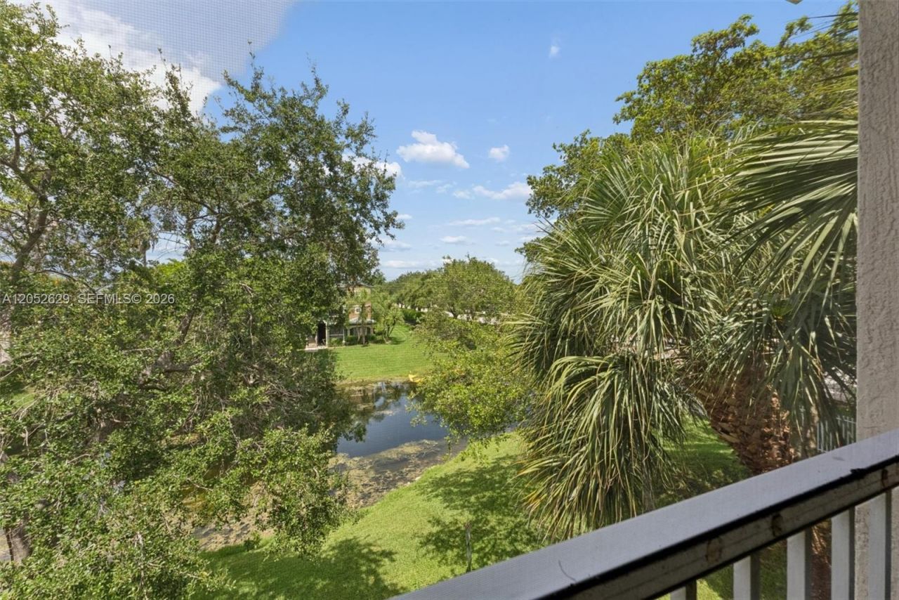 11643 W Atlantic Blvd , Unit 1133, Coral Springs, FL 33071 Photo