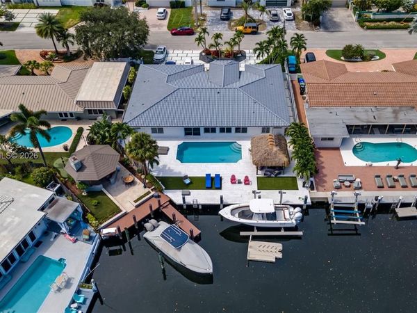 2920 NE 55th Pl , Fort Lauderdale, FL 33308
