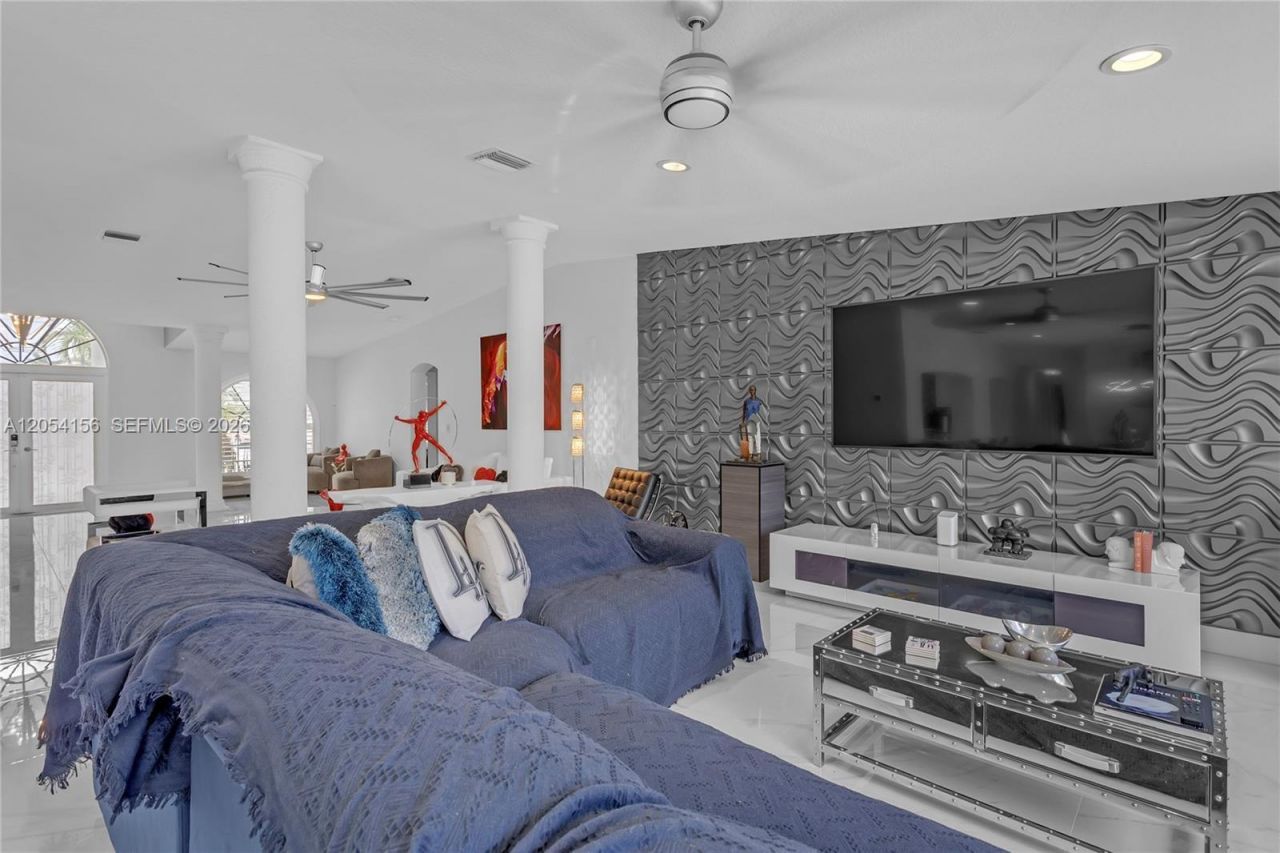 2920 NE 55th Pl, Fort Lauderdale, FL 33308 Photo