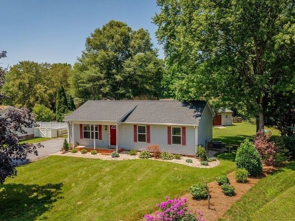 503 E RIVERSIDE DR, BRIDGEWATER, VA 22812