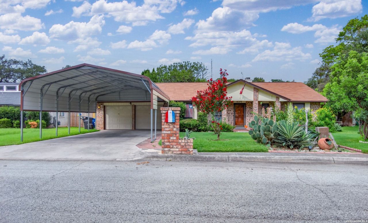6215 Cairo Dr, San Antonio, TX 78229 Main Photo