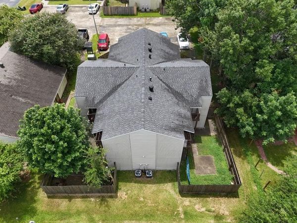 1826 Fox Run Drive, Lake Charles, LA 70605