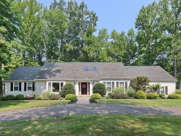 1521 Cooper Rd, Scotch Plains, NJ 07076