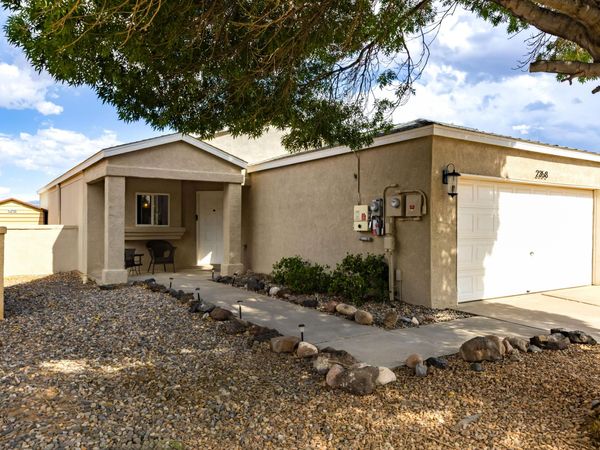2358 Elizabeth Ann Road NE, Rio Rancho, NM 87144