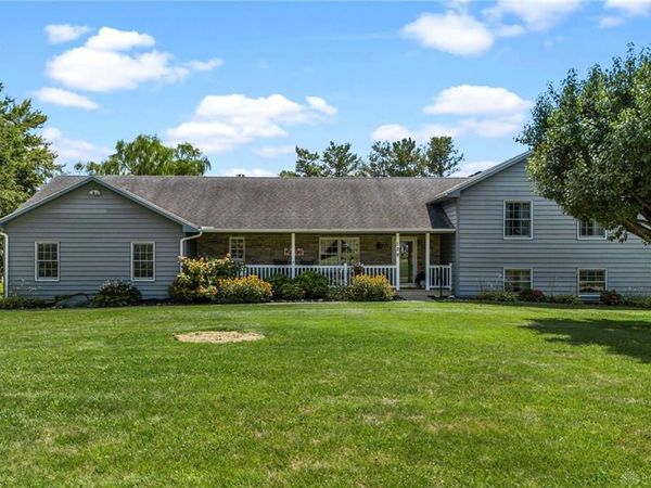 129 Corinthian Drive, Chester Twp, OH 45177