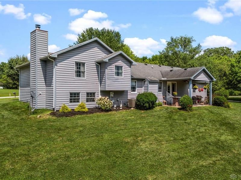 129 Corinthian Drive, Chester Township, OH 45177 Photo 40