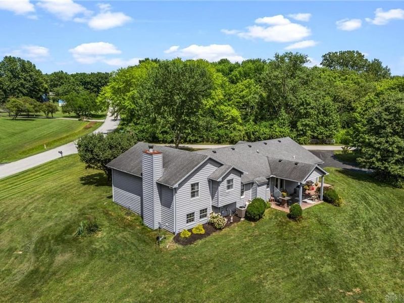 129 Corinthian Drive, Chester Township, OH 45177 Photo 55