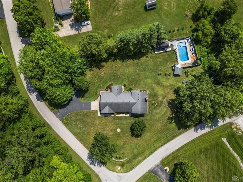 129 Corinthian Drive, Chester Township, OH 45177 Photo 56