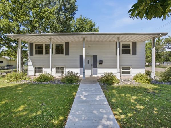 429 14th Street N, Breckenridge, MN 56520