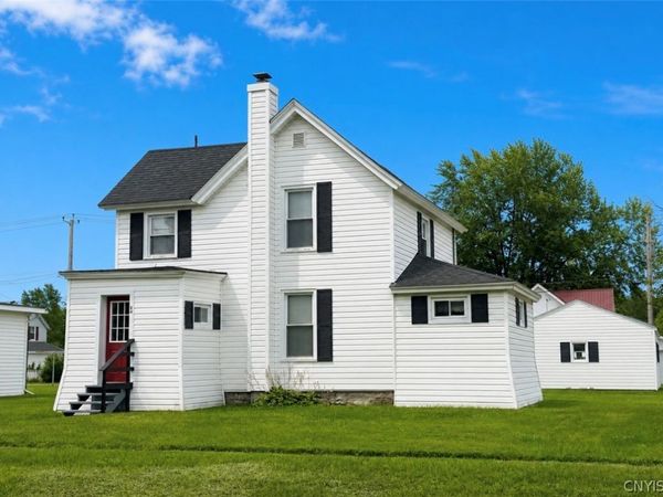 84 Riverside Drive , Carthage, NY 13619