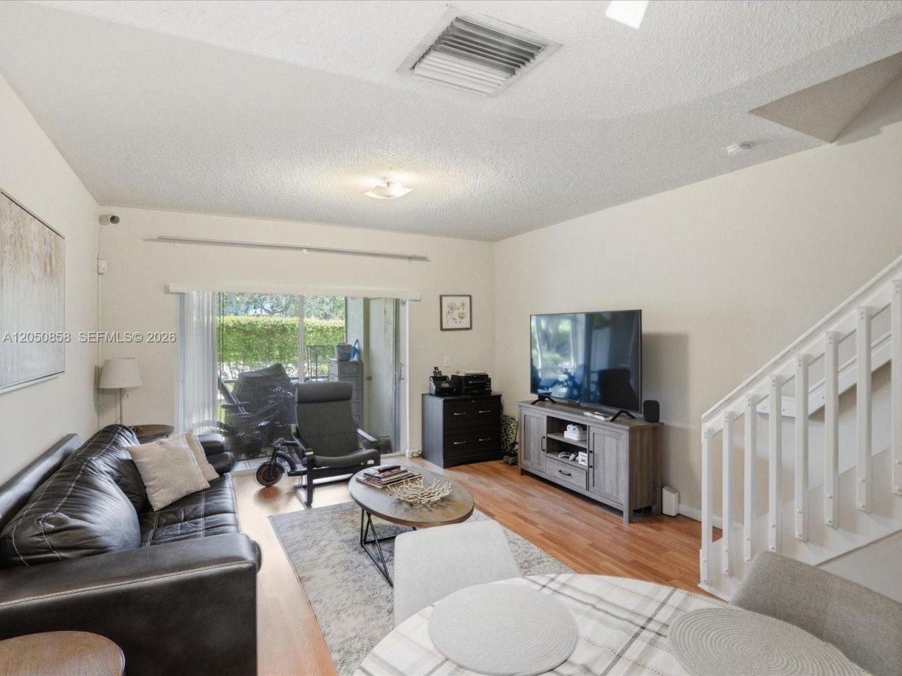 21 Simonton Cir , Weston, FL 33326 Photo