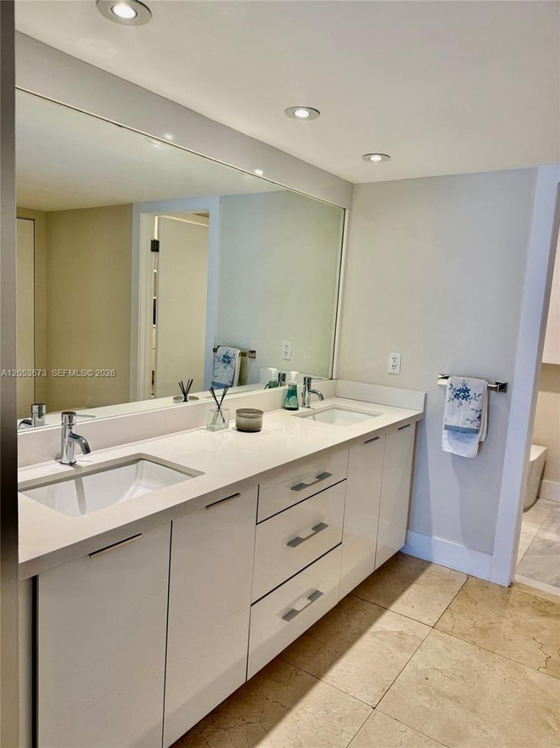 199 Ocean Lane Dr , Unit 311, Key Biscayne, FL 33149 Photo