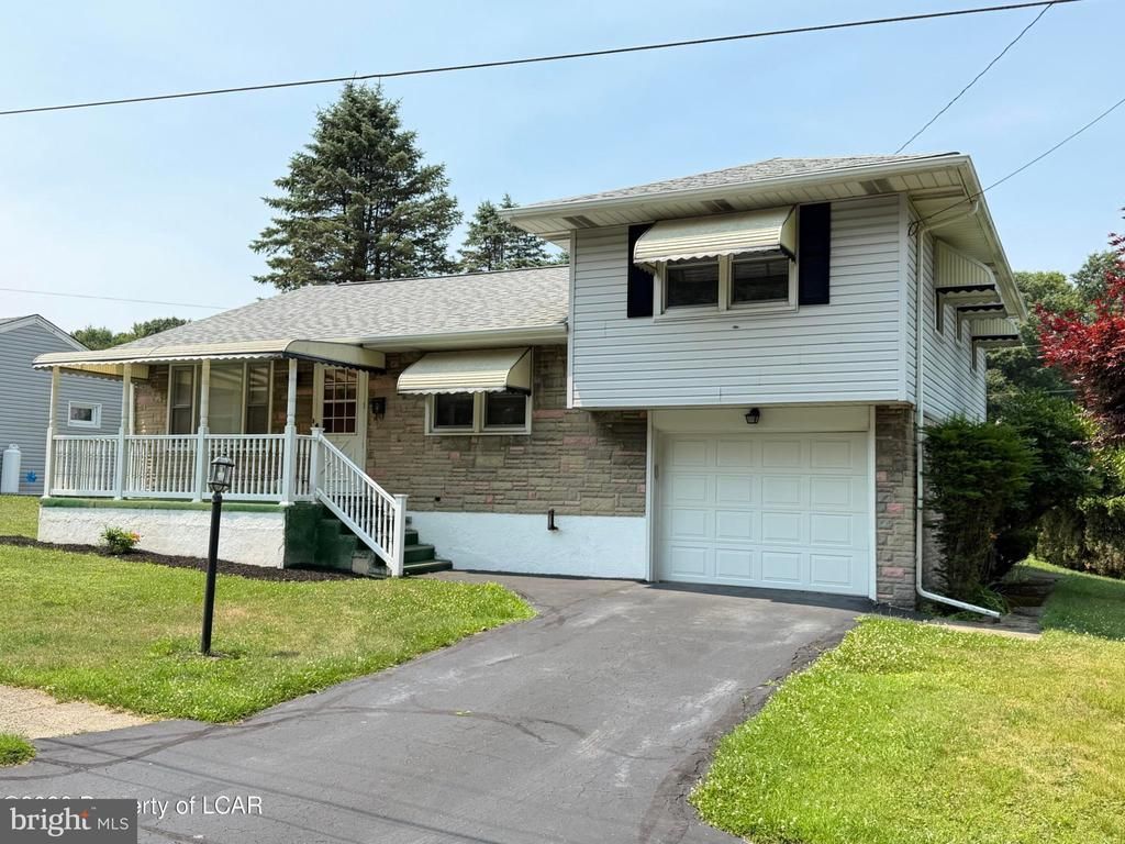 2 PINE STREET , MCADOO, PA 18237