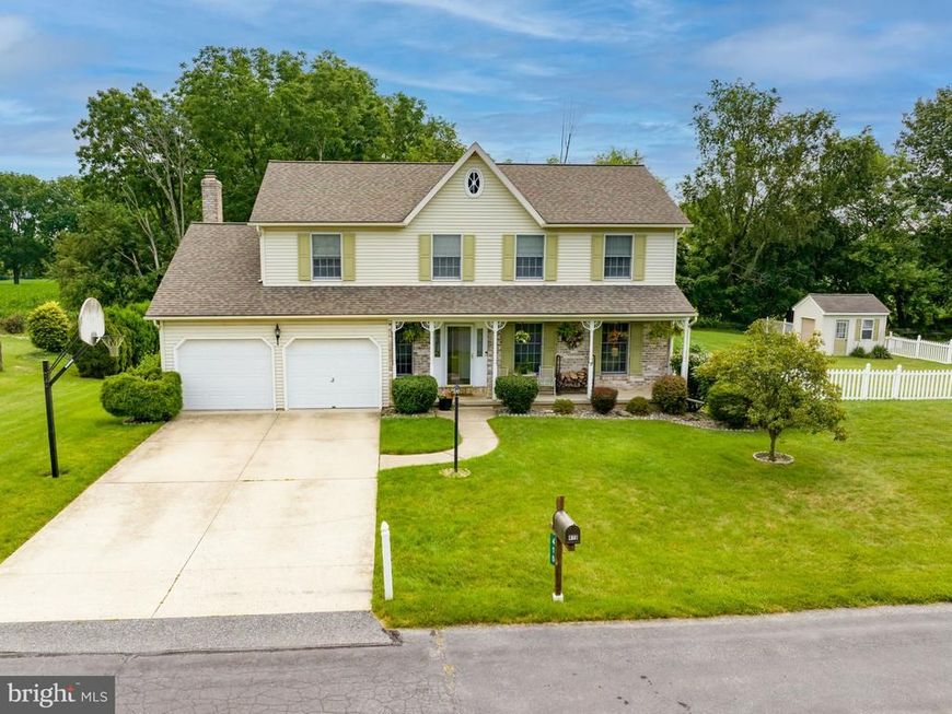 410 E Mayfield Circle, Bethlehem, PA 18020 Main Photo