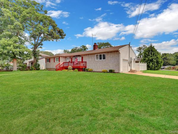 47 Whittier Avenue, North Babylon, NY 11703