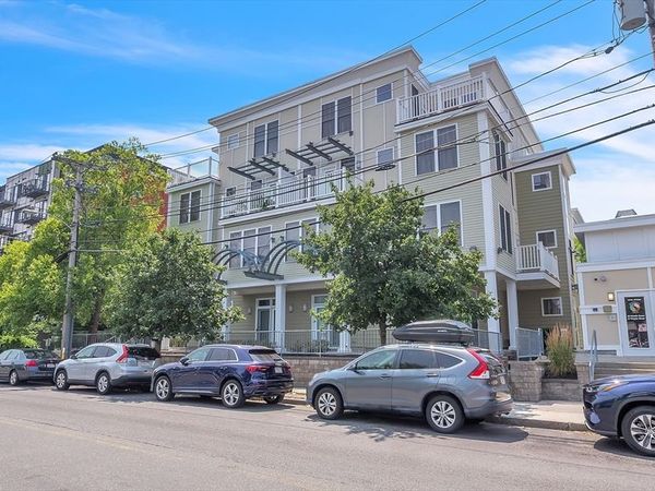 25 Wheeler St, Unit 114, Cambridge, MA 02138