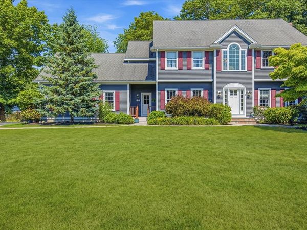 5 Cobb Ln., Littleton, MA 01460