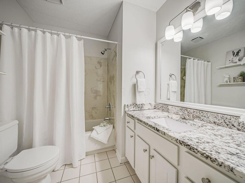 3953 Spyglass Drive, Columbus, OH 43228 Photo 28