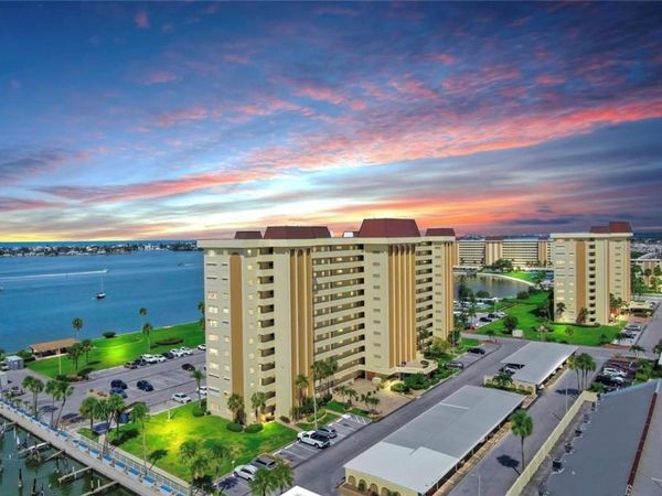 4550 COVE CIRCLE, Unit 1205, ST PETERSBURG, FL 33708