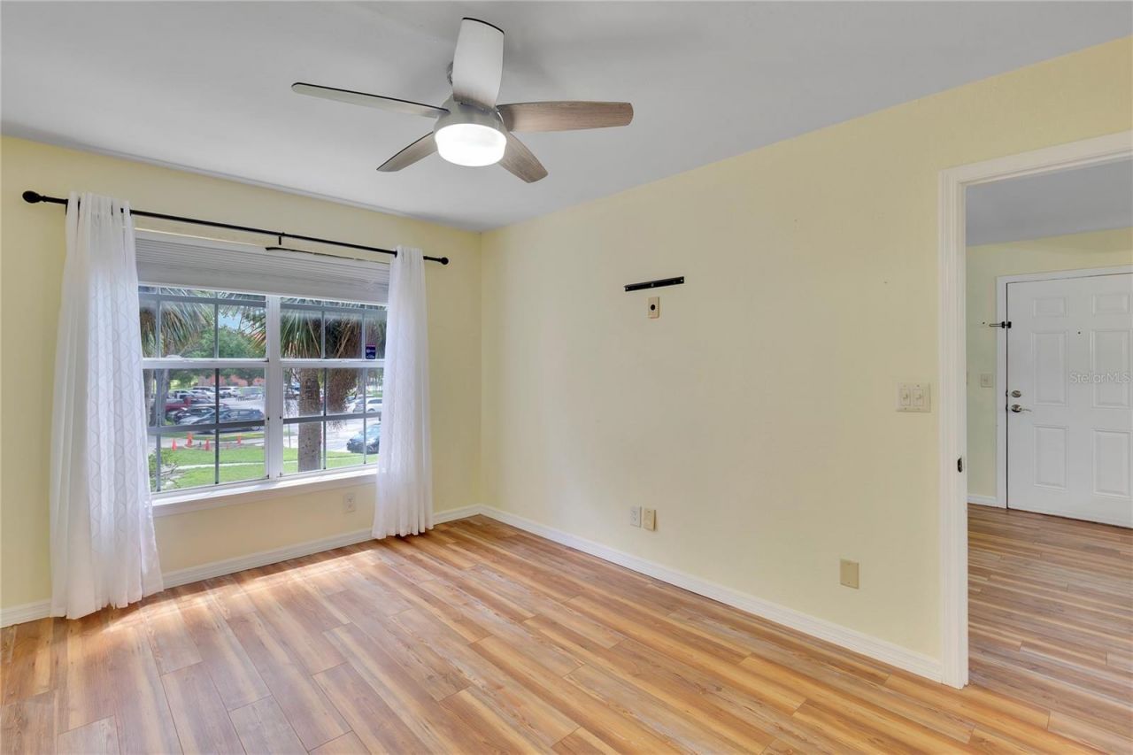 10200 Gandy Boulevard N, Unit 705, Saint Petersburg, FL 33702 Photo
