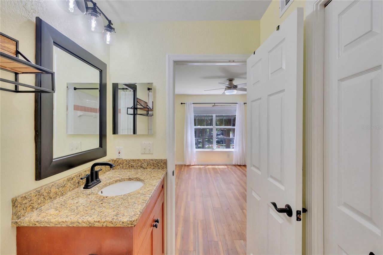 10200 Gandy Boulevard N, Unit 705, Saint Petersburg, FL 33702 Photo
