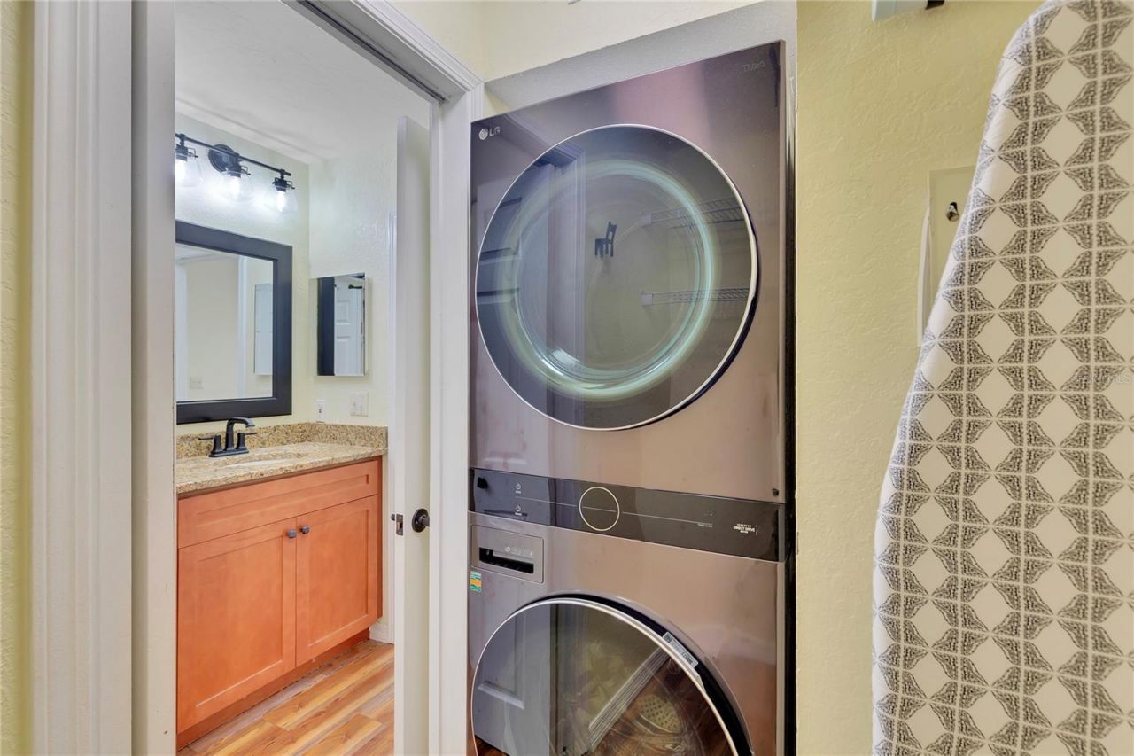 10200 Gandy Boulevard N, Unit 705, Saint Petersburg, FL 33702 Photo