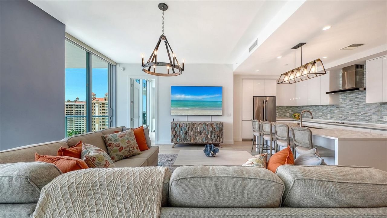 301 Quay, Unit 1507, Sarasota, FL 34236 Photo