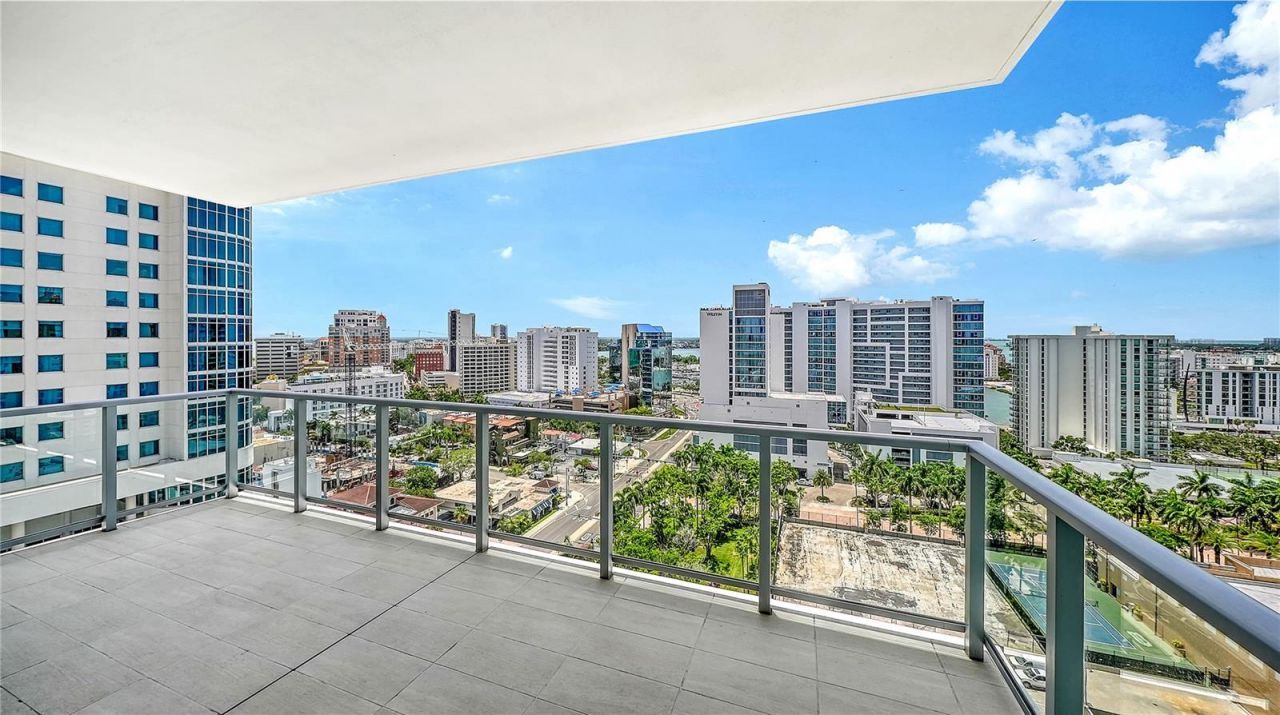 301 Quay, Unit 1507, Sarasota, FL 34236 Photo
