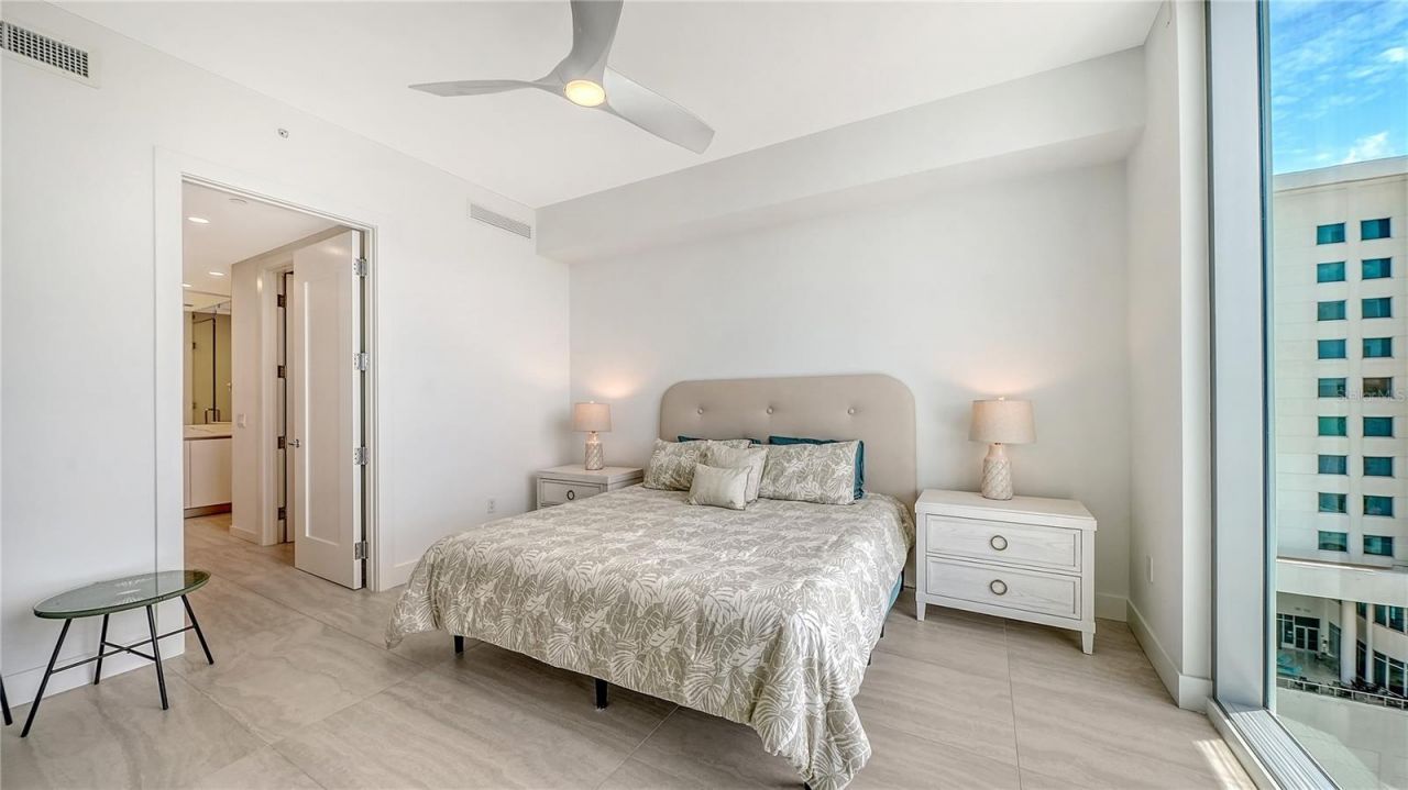 301 Quay, Unit 1507, Sarasota, FL 34236 Photo
