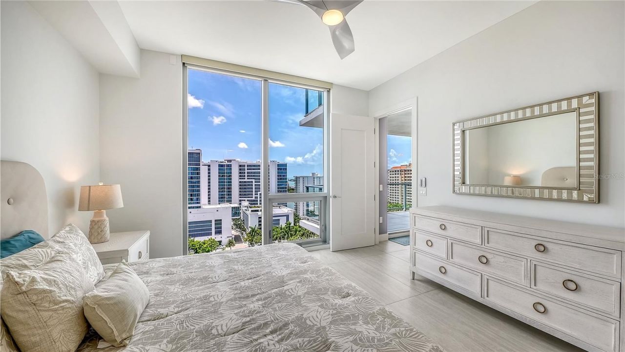 301 Quay, Unit 1507, Sarasota, FL 34236 Photo
