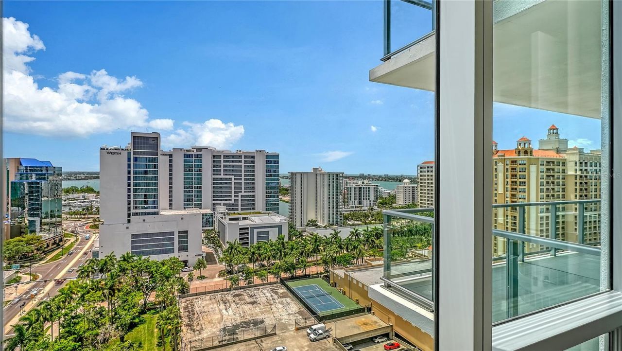 301 Quay, Unit 1507, Sarasota, FL 34236 Photo