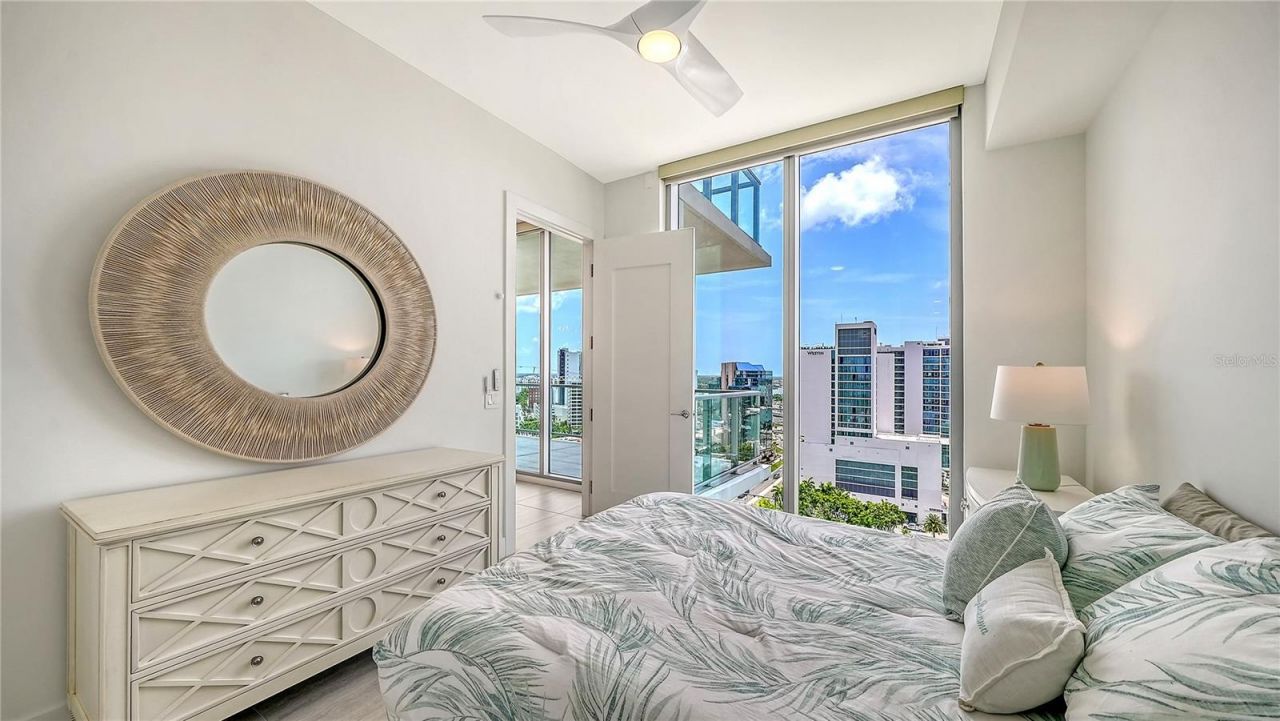 301 Quay, Unit 1507, Sarasota, FL 34236 Photo
