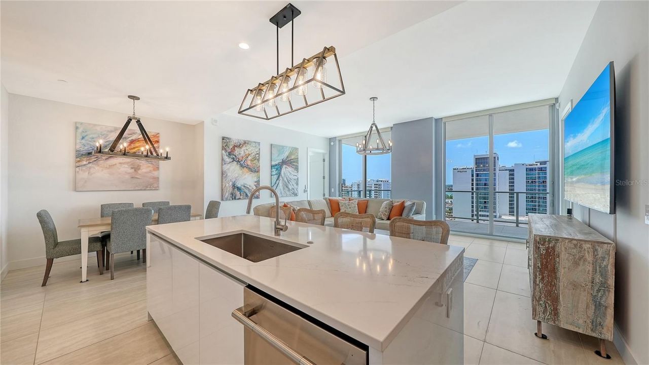 301 Quay, Unit 1507, Sarasota, FL 34236 Photo