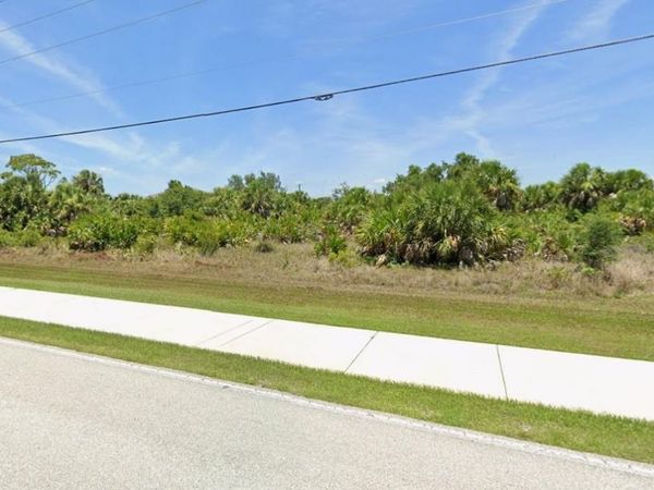 14196 APPLETON BOULEVARD , PORT CHARLOTTE, FL 33981