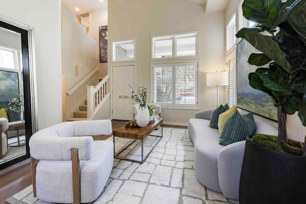 319 Everett Avenue, Palo Alto, CA 94301 Main Photo