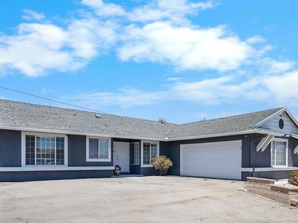 1001 Redwood Street , Oxnard, CA 93033