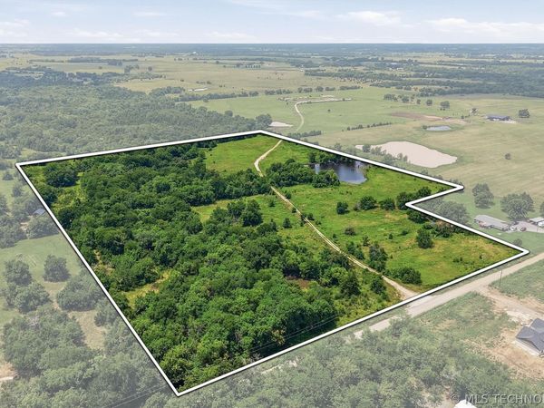 S Lone Oak Street , Durant, OK 74701